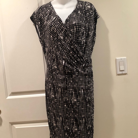 NWOT Anne Klein black and the hire faux wrap dress size XL - Picture 1 of 6